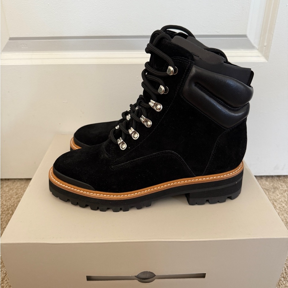 NWT - Marc Fisher Black Lace Up Boots 🖤